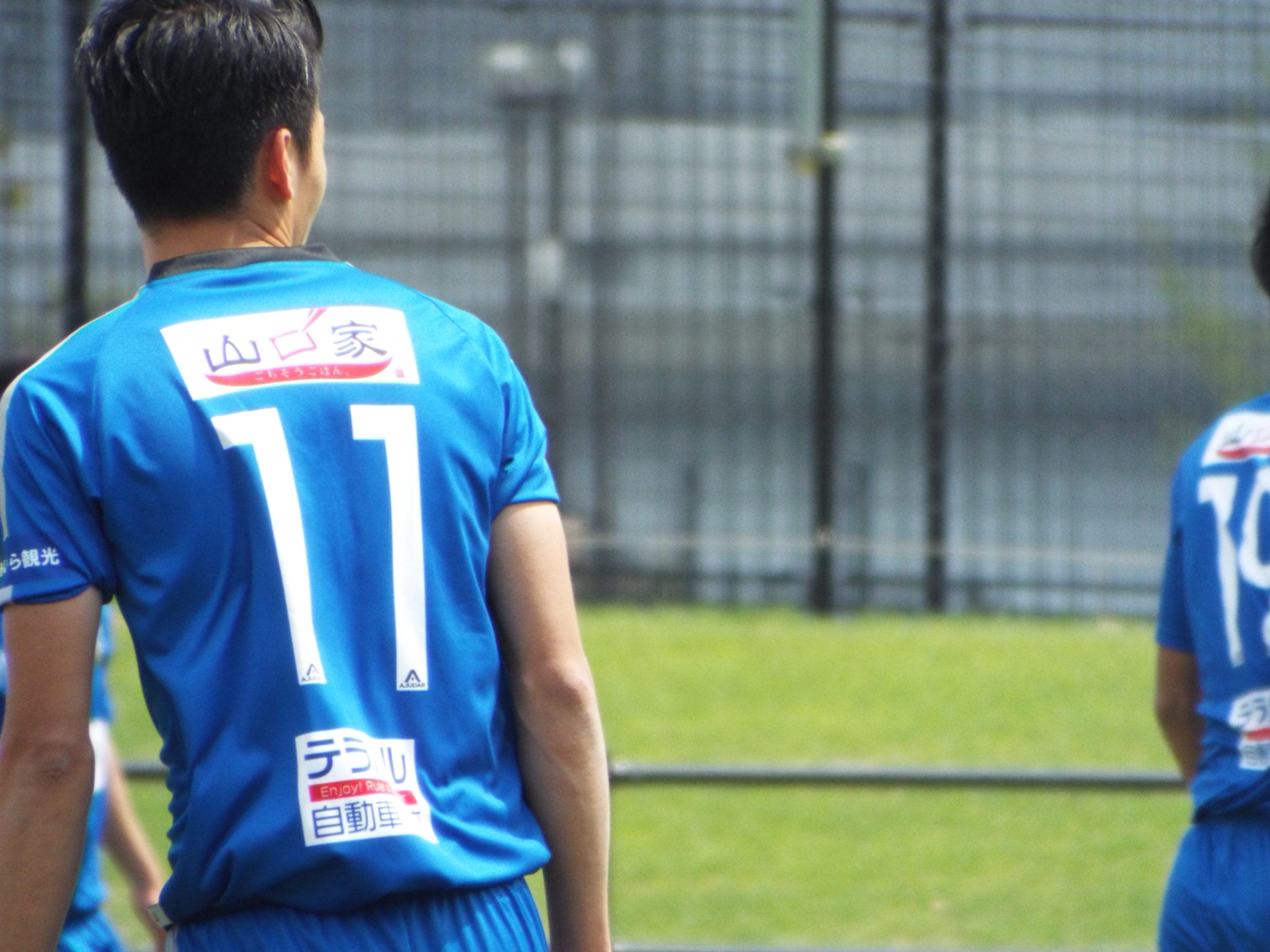 998A6EE3-CAB3-4425-B197-2CF5042B2322