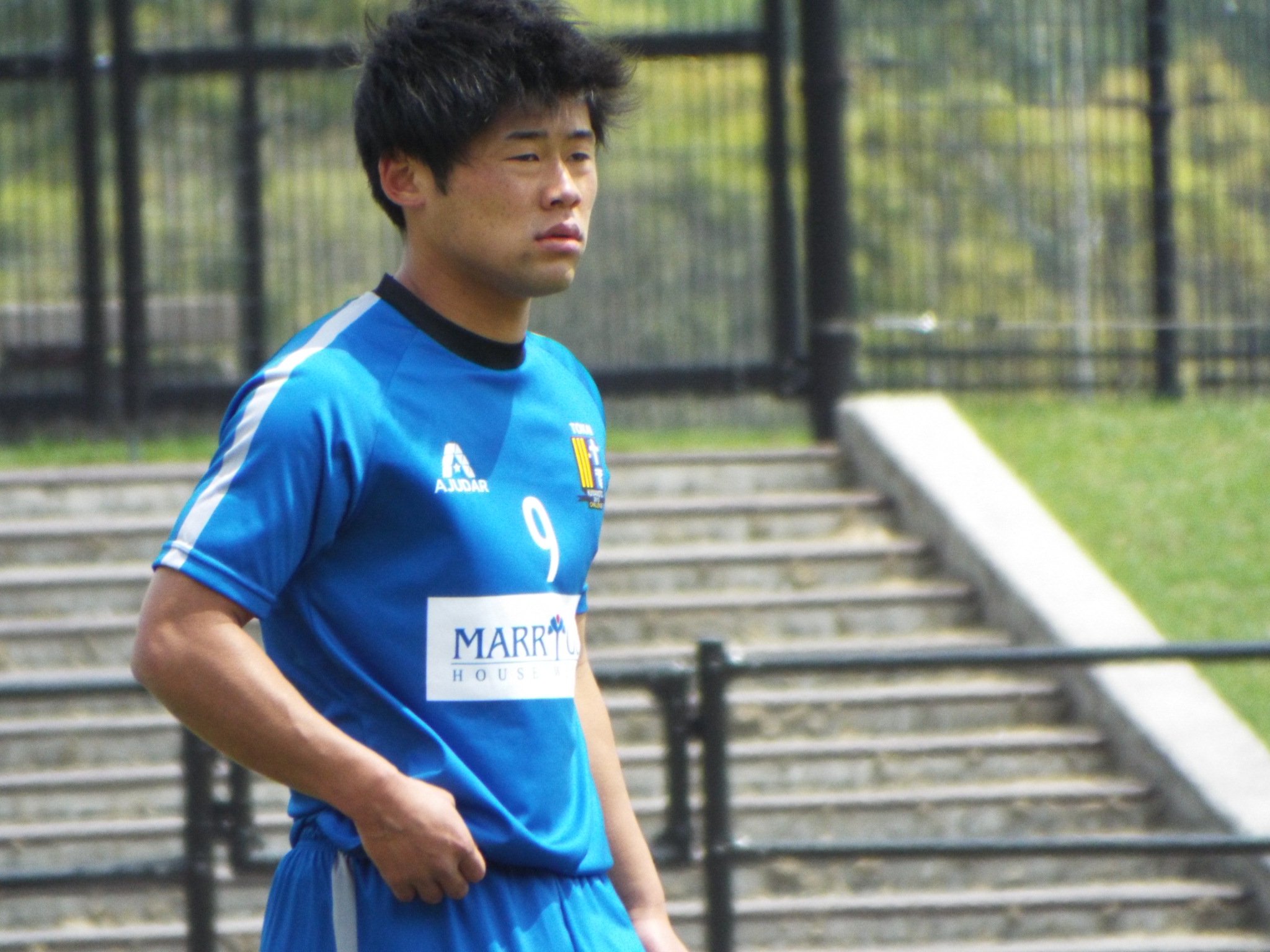 AC53CDE7-279B-42E1-B371-85BEF20186BA