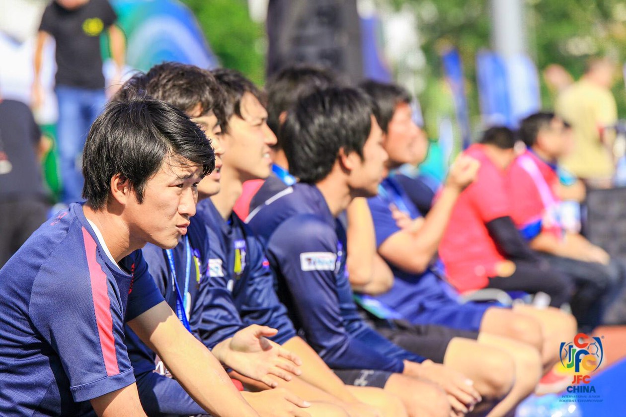 19835D5E-A1A6-4553-AFD7-194E3E4C79A4